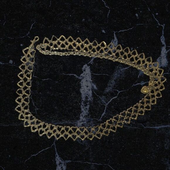 St. John Gold Heart Chain Belt Adjustable Waist Designer Accessory - Picture 2 of 5